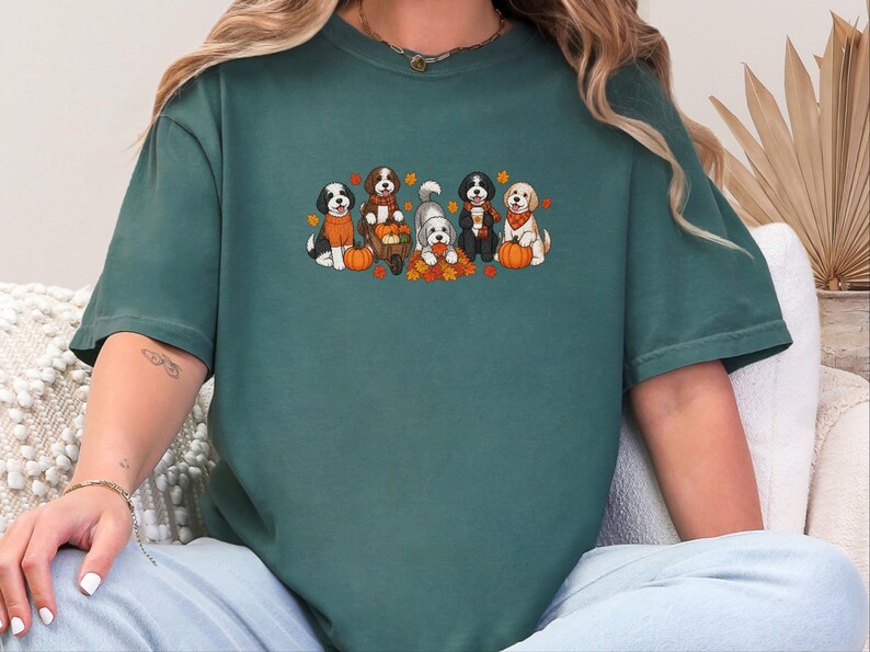 Camiseta de otoño para Sheepadoodle, Camiseta de otoño para perros, Regalo para amantes de los perros, Camiseta de otoño para mamás de perros, Mamá de Sheepadoodle, Camiseta acogedora de otoño imagen 6
