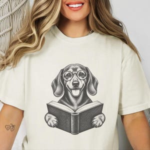 Camiseta de lectura para perros salchicha, regalo para amantes de los libros, camiseta de biblioteca para perros salchicha, regalo para mamás de perros salchicha, camiseta de biblioteca para perros salchicha imagen 9