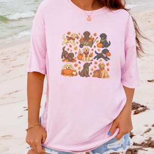 Camiseta de Labrador de otoño, regalo para amantes de los perros de otoño, linda camiseta para mamás de Labrador, suéter de cachorro para Acción de Gracias, ropa acogedora para dueños de mascotas de cosecha. imagen 2