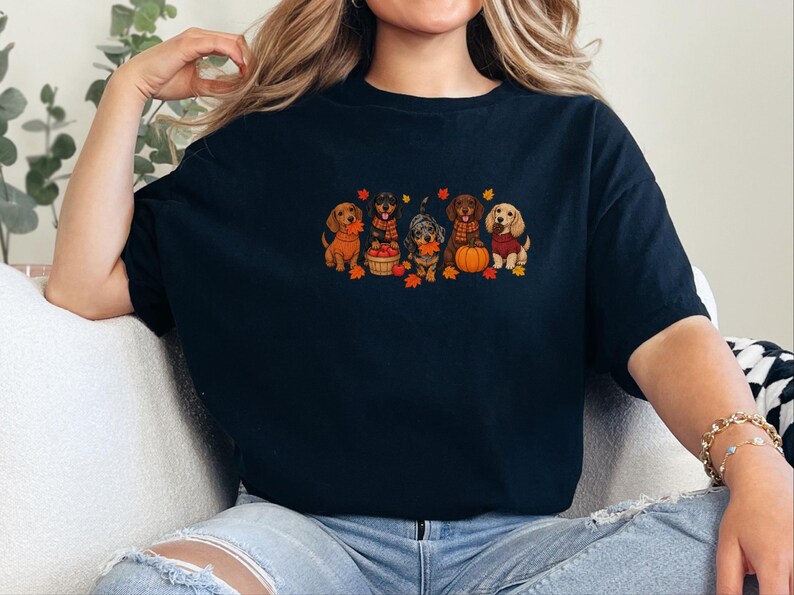 Dachshund Fall Shirt, Autumn Dog Lover Gift, Wiener Dog Sweater, Cute Fall Doxie Tee, Sausage Dog Fall Shirt imagen 1
