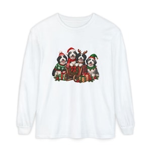 Sheepadoodle Christmas Shirt, Holiday Dog Lover Gift, Festive Puppy Shirt, Sheepadoodle Mom Tee, Cute Xmas Dog Apparel Bild 14
