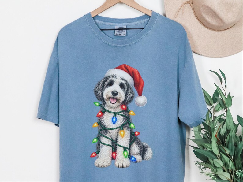 Sudadera navideña para Sheepadoodle, camiseta navideña para perros, regalo navideño para perros, regalo navideño para mamás perrunas, regalo para Sheepadoodle imagen 4