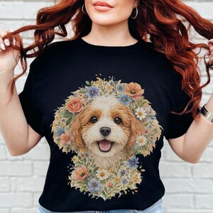 Cavapoo Mom Shirt, Cavapoo Floral Face Tee, Cute Dog Art, Dog Lover Gift for Owners, Poodle Cross Puppy, Floral Dog Design, Cavapoo Dad Gift imagen 2