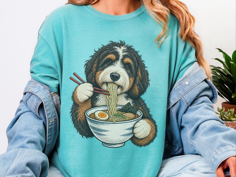 Bernedoodle Ramen T-shirt, cadeau voor ramenliefhebbers, cadeau voor Bernedoodle hondenmoeder, T-shirt met Japans eten, grappig T-shirt met hondenprint afbeelding 4