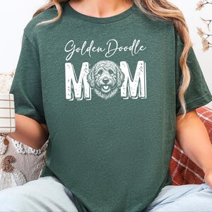 Golden Doodle mamma-tröja, lockig hundmamma-tröja, Goldendoodle-älskare-tröja, hundägare-presenter för husdjursälskare, rolig unik hund-t-shirt för kvinnor bild 8