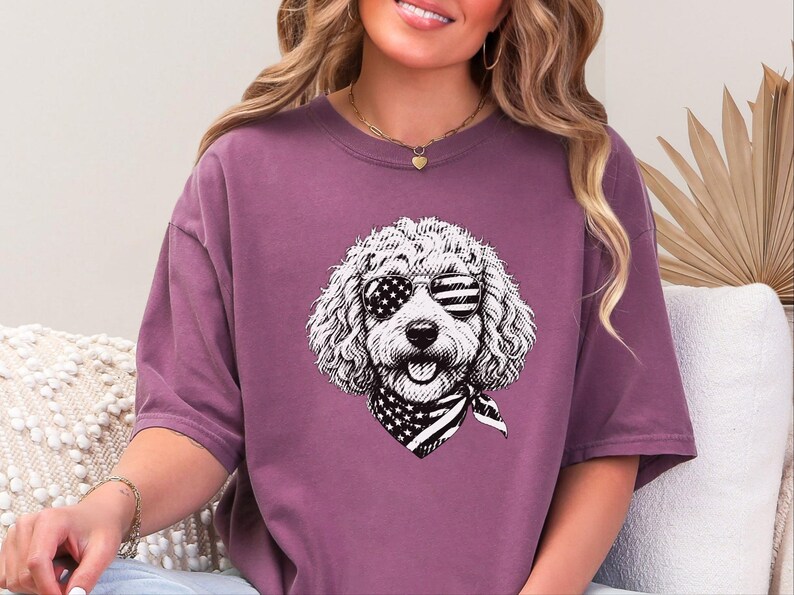 T-shirt Comfort Colors Goldendoodle patriotique, T-shirt Doodle pour la fête de l'Indépendance du 4 juillet, Haut pour propriétaire de chien rouge, blanc et bleu aux couleurs américaines image 1