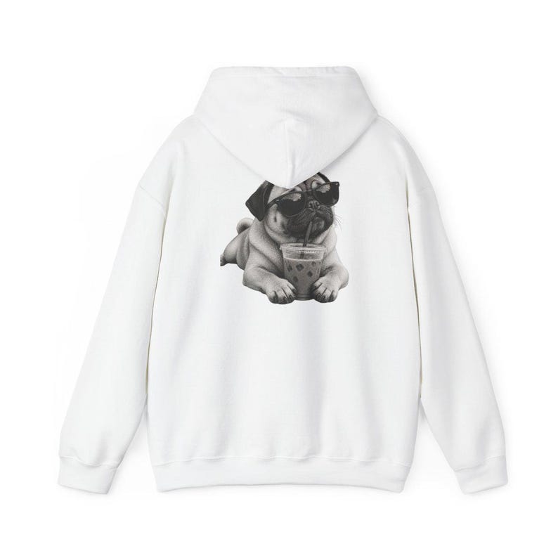 Mops älskare skjorta, rolig hund som dricker iskaffe tee, mops pappa gåva, mops mamma tröja bild 12