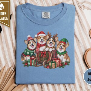Corgi Christmas Shirt, Holiday Dog Shirt, Corgi Mom Gift, Festive Puppy Top, Dog Lover Gift Bild 10