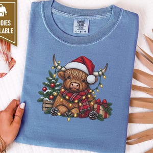 Highland Cow Christmas Shirt, Festive Highland Cow Gift, Christmas Lights Crewneck, Holiday Animal Sweater image 7
