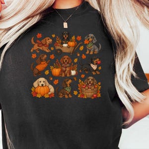 Fall Dachshund Shirt, Autumn Dog Lover Gift, Doxie Mom Tee, Cute Wiener Dog Shirt, Pumpkin Pet Lover Top imagen 4