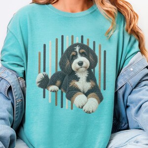 Bernedoodle shirt, cadeau voor Bernedoodle-moeder, driekleurige Bernedoodle, Doodle hondenshirt, cadeau voor Bernedoodle-eigenaar afbeelding 1