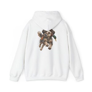 Aussiedoodle T-shirt voor de eendenjacht, cadeau voor watervogeljagers, retro natuur T-shirt, T-shirt voor eendenjagers afbeelding 12
