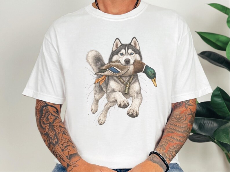 T-Shirt mit Siberian Husky-Motiv, Geschenk für Entenjäger, T-Shirt für Wasservogeljäger, Geschenk für Husky-Liebhaber, Entenjagd-Shirt, T-Shirt mit Wildtiermotiven, Geschenk für Naturliebhaber Bild 10