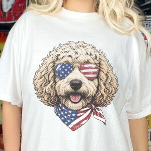 Comfort Colors Patriotic Maltipoo Dog Mom Shirt, 4th of July American Dog Lover Tee, USA Independence Day Maltipoo Owner T-Shirt imagen 9