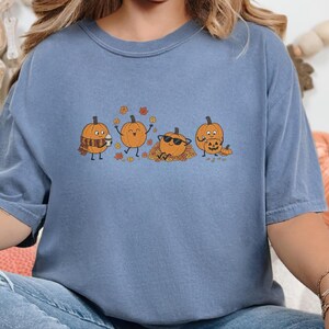 Camiseta para amantes de la calabaza especiada, camiseta acogedora de otoño, PNG de café de otoño, camiseta de hojas de otoño, camiseta de temporada de calabaza imagen 9