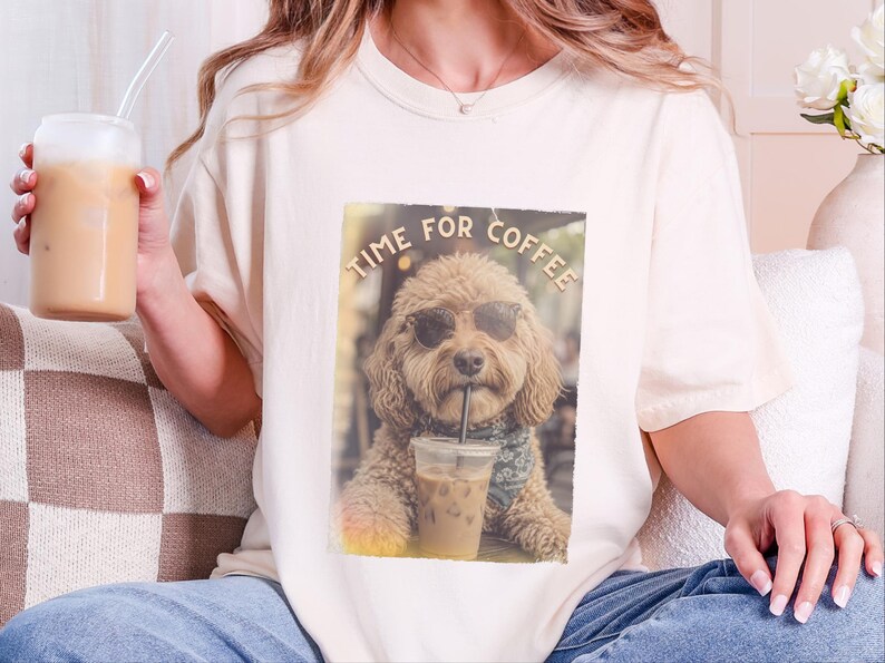 Koszulka Comfort Colors Dog Coffee, koszulka Time For Coffee | Bluza Goldendoodle Labradoodle Aussiedoodle | Znawca mrożonej kawy Cavapoo zdjęcie 4