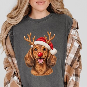 Weihnachtsshirt mit Dackel, Weihnachtsgeschenk für Dackel, Festlicher Hundepullover, Dackel-Mama-Shirt, Festliches T-Shirt für Hundeliebhaber Bild 3