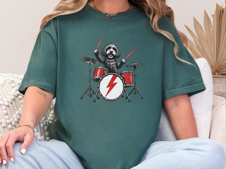 Camiseta de baterista Cockapoo, presente para amante de rock, camiseta de bateria, presente para pai de Cockapoo, camiseta de músico de rock imagem 3