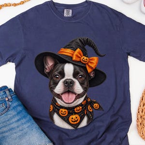 Camiseta de Halloween com Boston Terrier, Presente Assustador para Mãe de Cachorro, Camiseta para Dono de Cachorro Bruxo imagem 2