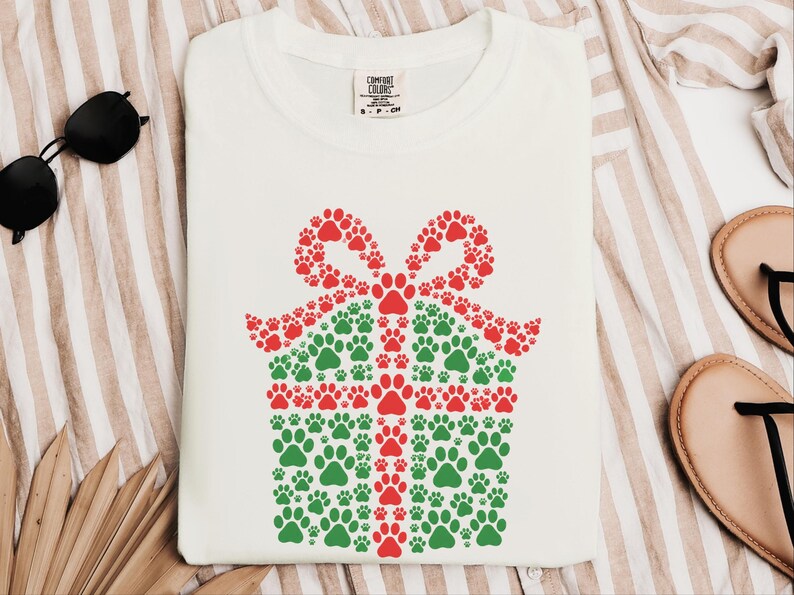 Christmas 2026 Shirt, Christmas Dog Mom Gift, Festive Pet Lover Tee, Holiday Dog Shirt image 3