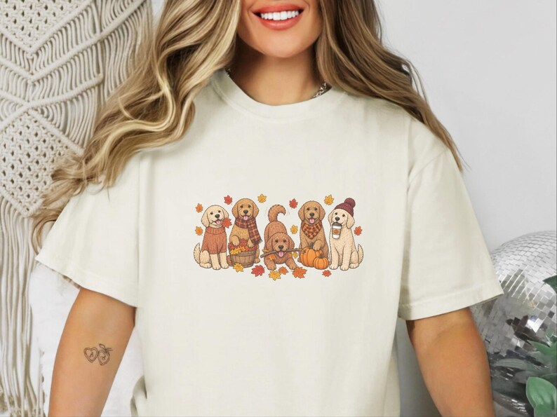 Herbst-Shirt mit Golden-Retriever-Motiv, Geschenk für Hundeliebhaber im Herbst, T-Shirt für Golden-Retriever-Mama, Sweatshirt mit Kürbismotiv, Kuschelige Kleidung für Welpen im Herbst Bild 9