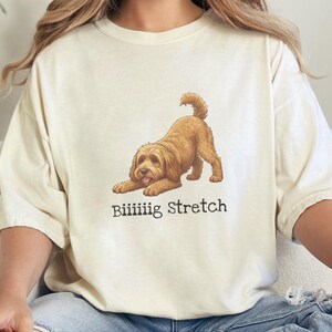 Comfort Colors Brown Doodle Dog Shirt, Biiiiig Stretch Funny Goldendoodle Print Tee, Labradoodle Dog Lover Gift, Fur Mama Puppy Present image 8