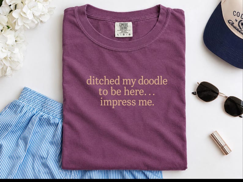 Camiseta para mamás de perros Doodle, regalo para dueños de perros Doodle, camiseta divertida para amantes de los perros, camiseta sarcástica para padres de mascotas. imagen 4