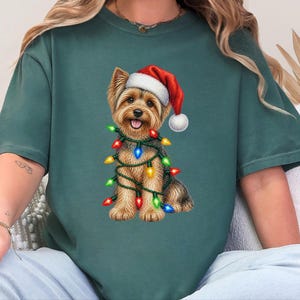 T-shirt de Noël Yorkshire Terrier, Cadeau de Noël Yorkshire Terrier, T-shirt de Noël pour chien, T-shirt Yorkshire Terrier, T-shirt pour chien avec bonnet de Père Noël, Cadeau pour amoureux des Yorkshire Terriers image 8