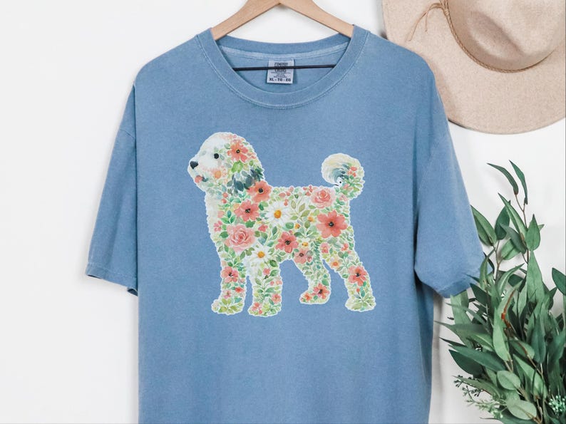 Wydruk artystyczny z owczarkiem w kolorach Comfort Colors, koszulka z kwiatowym motywem owczarka, prezent dla miłośnika psów z motywem botanicznym, spersonalizowany portret zwierzaka, koszulka dla mamy z rysunkiem zdjęcie 7