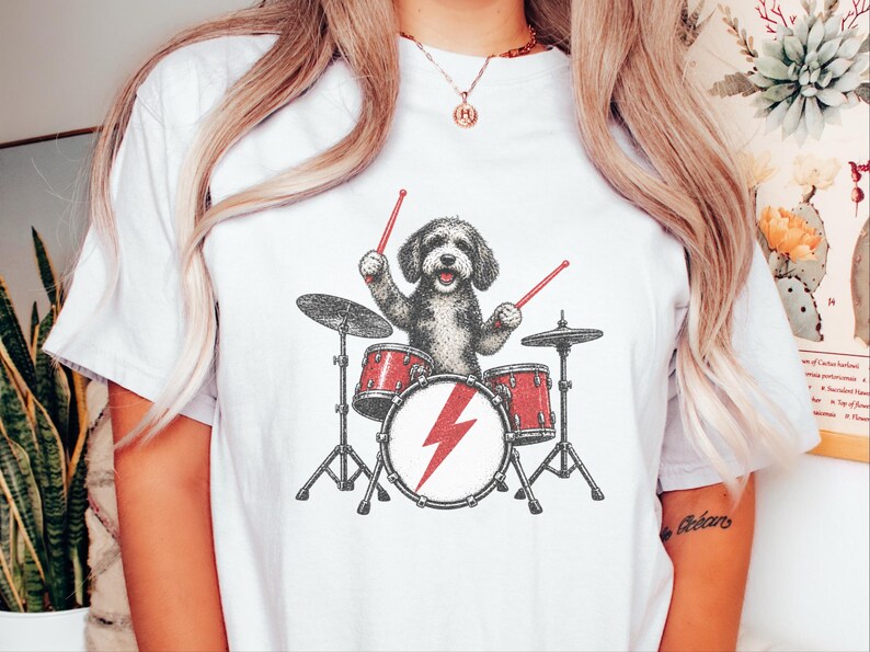 Aussiedoodle Rock Drummer Shirt, Drumspeler T-shirt, Cadeau voor Muziekliefhebber, Hondenbandshirt afbeelding 8