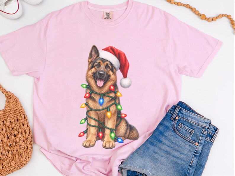 Camiseta navideña de pastor alemán, regalo navideño para perros, sudadera para mamás de pastor alemán, camiseta con luces navideñas, regalo para dueños de perros imagen 3