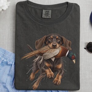Camiseta de caza de teckel, regalo de caza de faisanes, camiseta de perro salchicha, camiseta de perro de caza de aves, regalo de cazador de tierras altas imagen 8