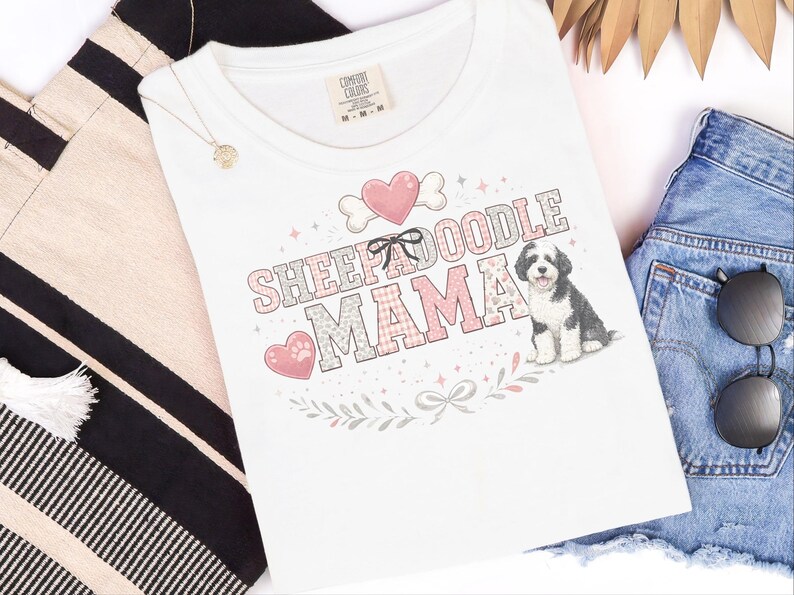 Comfort Colors Sheepadoodle Mama Tee, Doodle Mama Gift Shirt, Dog Mom Womens Summer Top, Sheepadoodle Lover Pet Parent Funny Graphic Tee afbeelding 5
