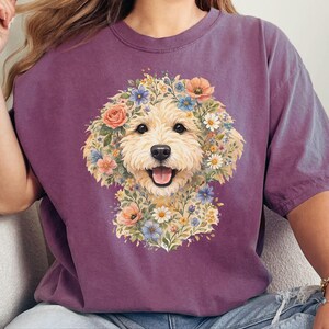 Comfort Colors Doodle Dog Gift, Golden Doodle Floral Tee, Watercolor Dog Art, Goldendoodle Owner Gift, Spring Summer, Goldendoodle Print immagine 6