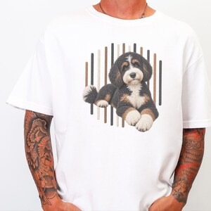 Bernedoodle shirt, cadeau voor Bernedoodle-moeder, driekleurige Bernedoodle, Doodle hondenshirt, cadeau voor Bernedoodle-eigenaar afbeelding 7