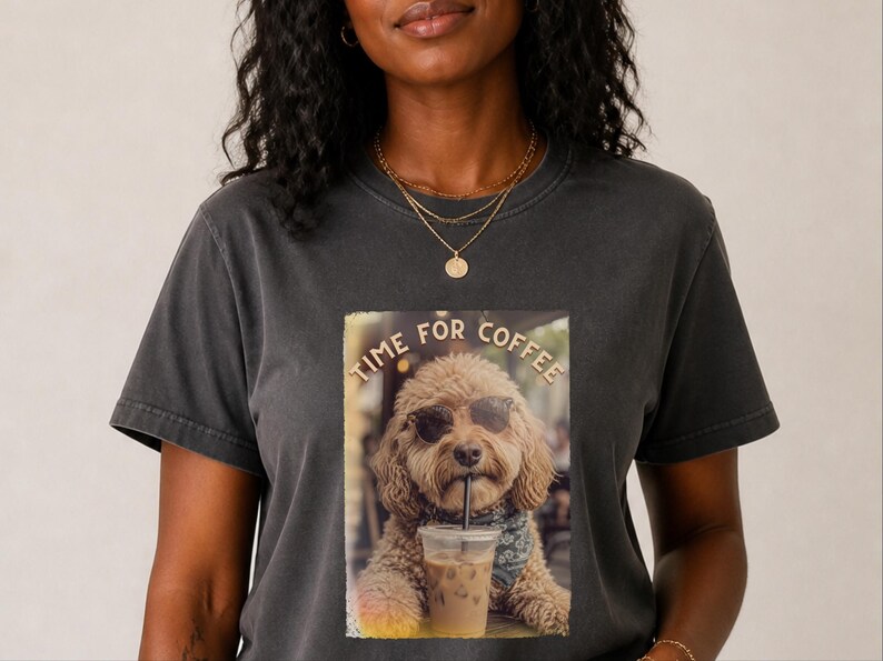Koszulka Comfort Colors Dog Coffee, koszulka Time For Coffee | Bluza Goldendoodle Labradoodle Aussiedoodle | Znawca mrożonej kawy Cavapoo zdjęcie 6