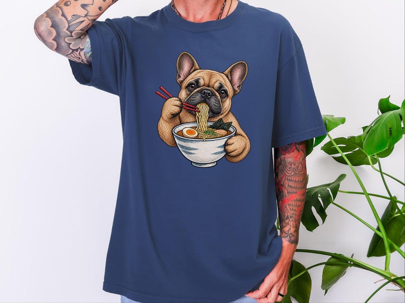 Frenchie Ramen Shirt, Japans Noodle Dog Shirt, Grappig Cadeau voor een Franse Bulldog, Sweatshirt voor Foodieliefhebbers, Top met Ramenkom Grafische Afbeelding afbeelding 10