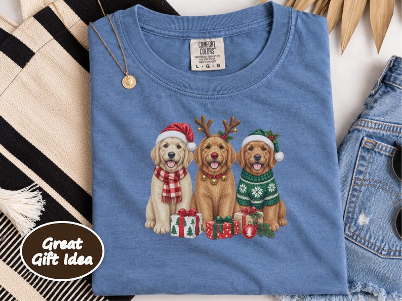 Golden Retriever Christmas Shirt, Golden Retriever Gift, Christmas Pet Art, Dog Christmas Sweatshirt, Golden Retriever Mom Shirt image 6
