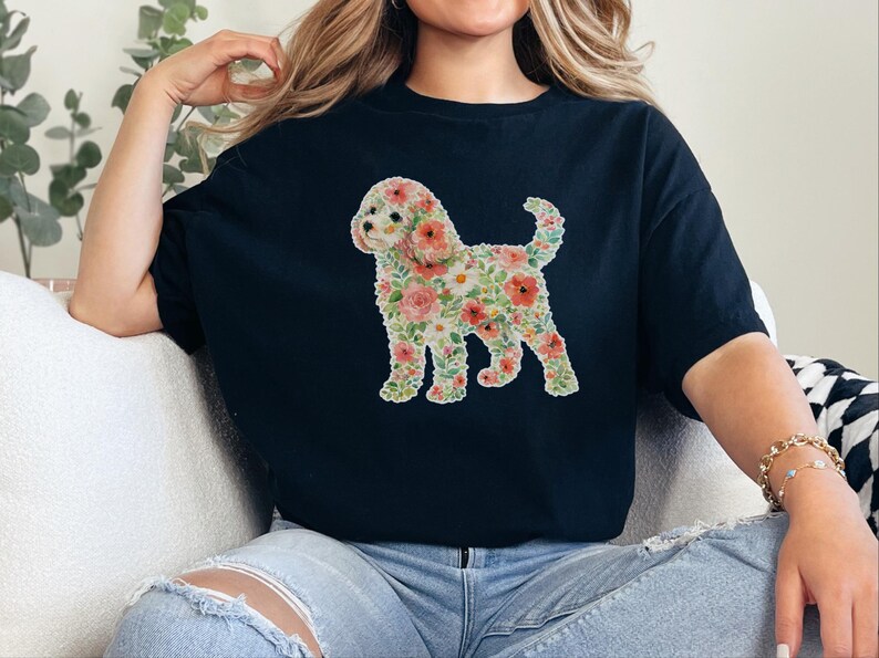 T-shirt « Maman Cavapoo », imprimé silhouette florale Cavapoo, art silhouette de chien, motif floral moderne pour animaux de compagnie, idée cadeau pour propriétaire de croisé Caniche image 5