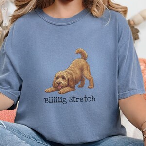 Comfort Colors Brown Doodle Dog Shirt, Biiiiig Stretch Funny Goldendoodle Print Tee, Labradoodle Dog Lover Gift, Fur Mama Puppy Present image 6