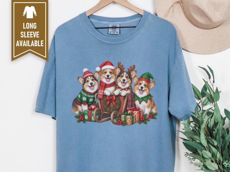 Corgi Christmas Shirt, Holiday Dog Shirt, Corgi Mom Gift, Festive Puppy Top, Dog Lover Gift Bild 5