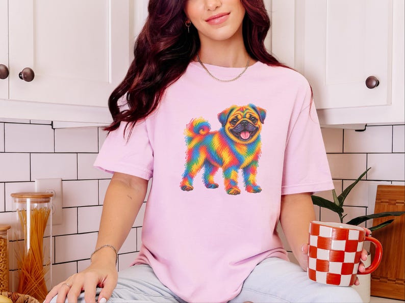 T-shirt pour amoureux des carlins, cadeau avec illustration colorée de chien, t-shirt chiot arc-en-ciel, cadeau pour propriétaire de carlin, t-shirt chien mignon, illustration vibrante d'animaux de compagnie image 9