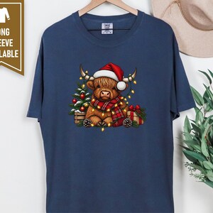 Highland Cow Christmas Shirt, Festive Highland Cow Gift, Christmas Lights Crewneck, Holiday Animal Sweater image 8