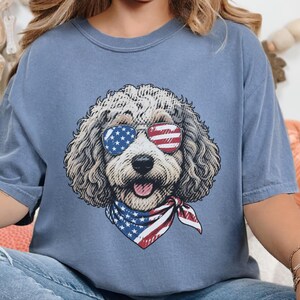 Comfort Colors Sheepadoodle Patriotic Sweatshirt, Independence Day Goldendoodle Sweatshirt, Fourth of July Sheepadoodle Shirt immagine 3
