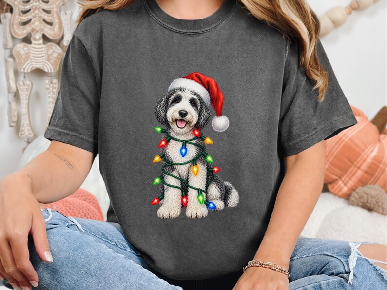Sudadera navideña para Sheepadoodle, camiseta navideña para perros, regalo navideño para perros, regalo navideño para mamás perrunas, regalo para Sheepadoodle imagen 3