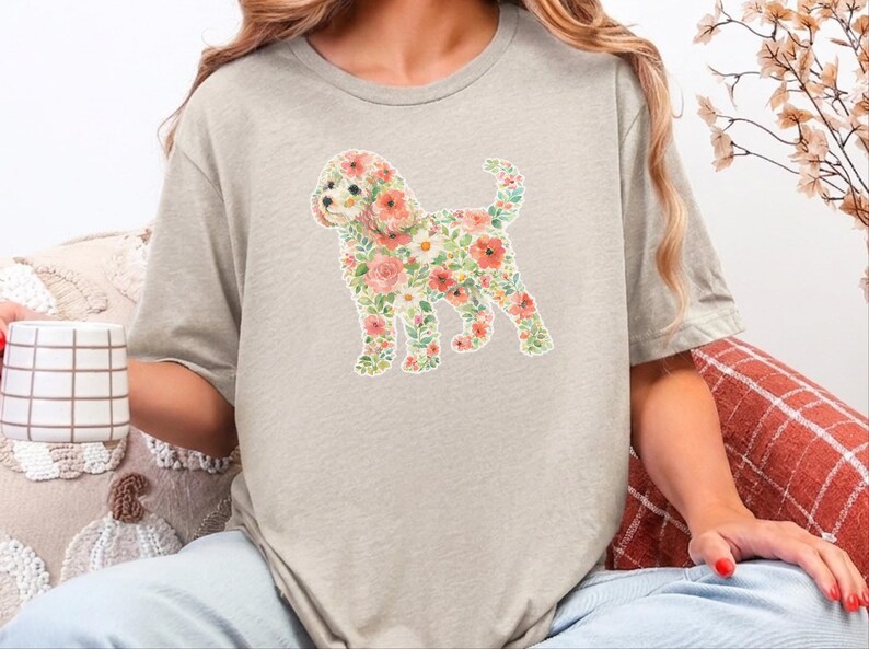 T-shirt « Maman Cavapoo », imprimé silhouette florale Cavapoo, art silhouette de chien, motif floral moderne pour animaux de compagnie, idée cadeau pour propriétaire de croisé Caniche image 2