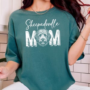 Comfort Colors Sheepadoodle Mom 1717 Tee, Doodle Mama Gift, Sheepadoodle Lover Gift, Retro Dog Shirt, New Dog Mom Gift, Doodle Dog Art image 1