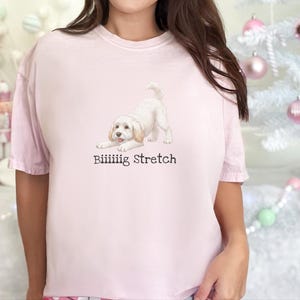 Comfort Colors Maltipoo Mom Shirt Biiiiig Stretch, Funny Dog Lover Gift, Playful Puppy Doodle Parent Tee, Cute White Maltese Poodle Animal image 3