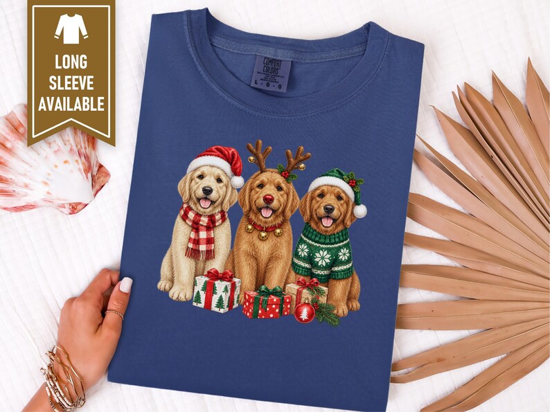 Golden Retriever Christmas Shirt, Golden Retriever Gift, Christmas Pet Art, Dog Christmas Sweatshirt, Golden Retriever Mom Shirt image 4