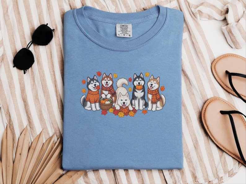 Autumn Dog Shirt, Husky Lover Gift, Fall Huskies Gathering Sweatshirt, Siberian Husky Dad Tee, Cute Puppy Pumpkin Fall Apparel afbeelding 4
